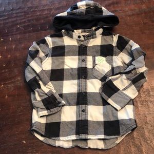 Toddle boys H&M hooded flannel size 2-3Y